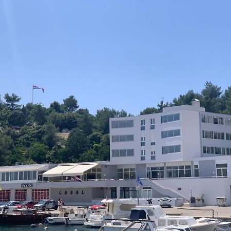 Hotel Tolero Ploce  Exterior photo