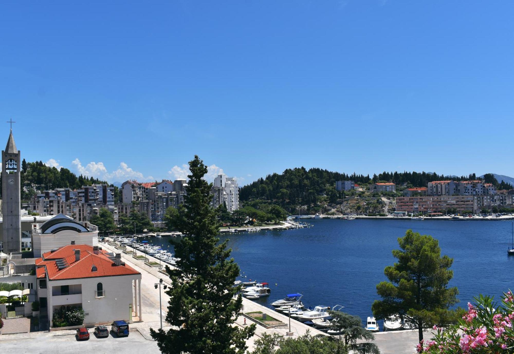 Hotel Tolero Ploce  Exterior photo